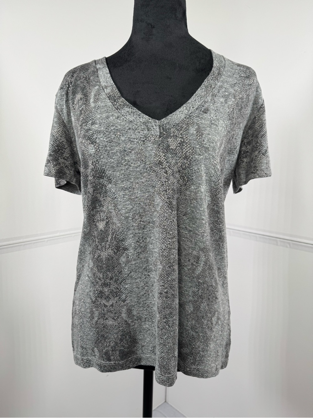 Monrow Snake Print Oversized V-Neck Tee Gray Size Small
